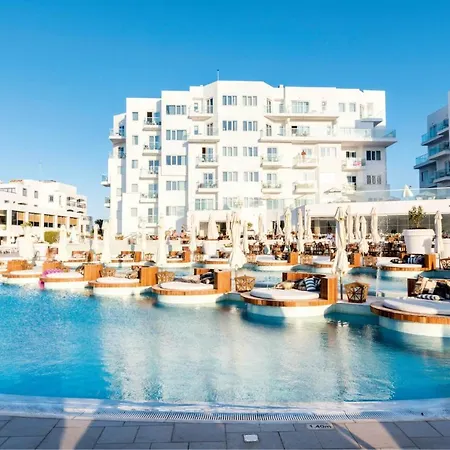 1558 - The Ultimate 5star In With Private Pool And Close To The Villa Protaras
