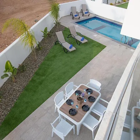 1558 - The Ultimate 5star In With Private Pool And Close To The * Protaras