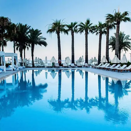 1558 - The Ultimate 5star In With Private Pool And Close To The * Protaras