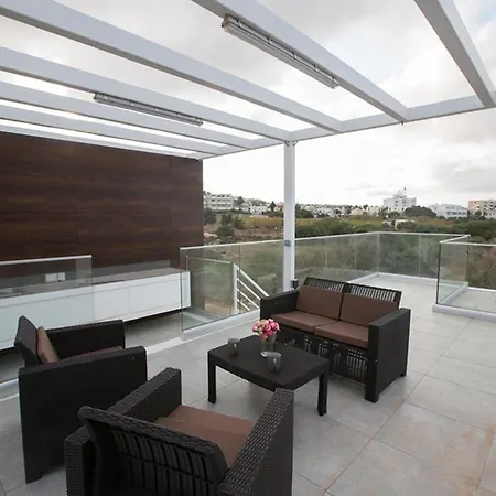 1558 - The Ultimate 5star In With Private Pool And Close To The Protaras
