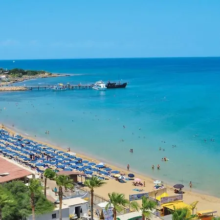 1558 - The Ultimate 5star In With Private Pool And Close To The Protaras