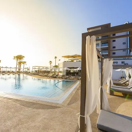 1558 - The Ultimate 5star In With Private Pool And Close To The